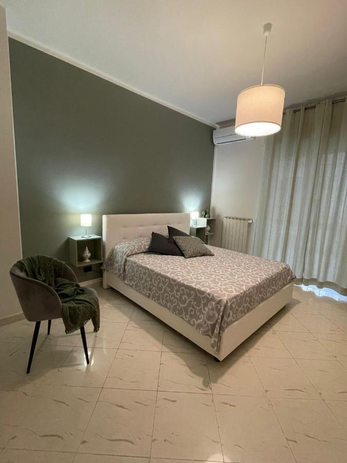 Comfort Apartment And Terrace Nel Cuore Di Bari Exteriör bild
