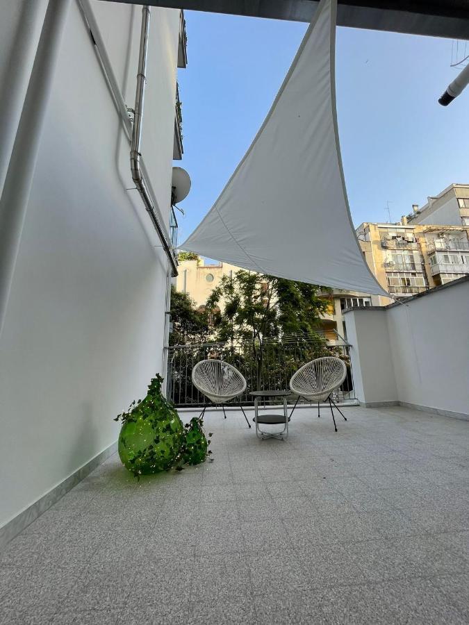 Comfort Apartment And Terrace Nel Cuore Di Bari Exteriör bild